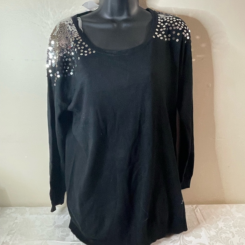 Dots Black Sequin Shoulder Sweatshirt